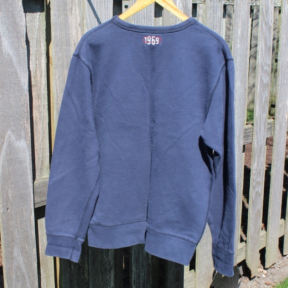GAP 1969 Retro Crewneck Sweater | Navy Blue - Picture 3 of 8